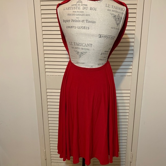 Red convertible dress - Picture 3 of 6